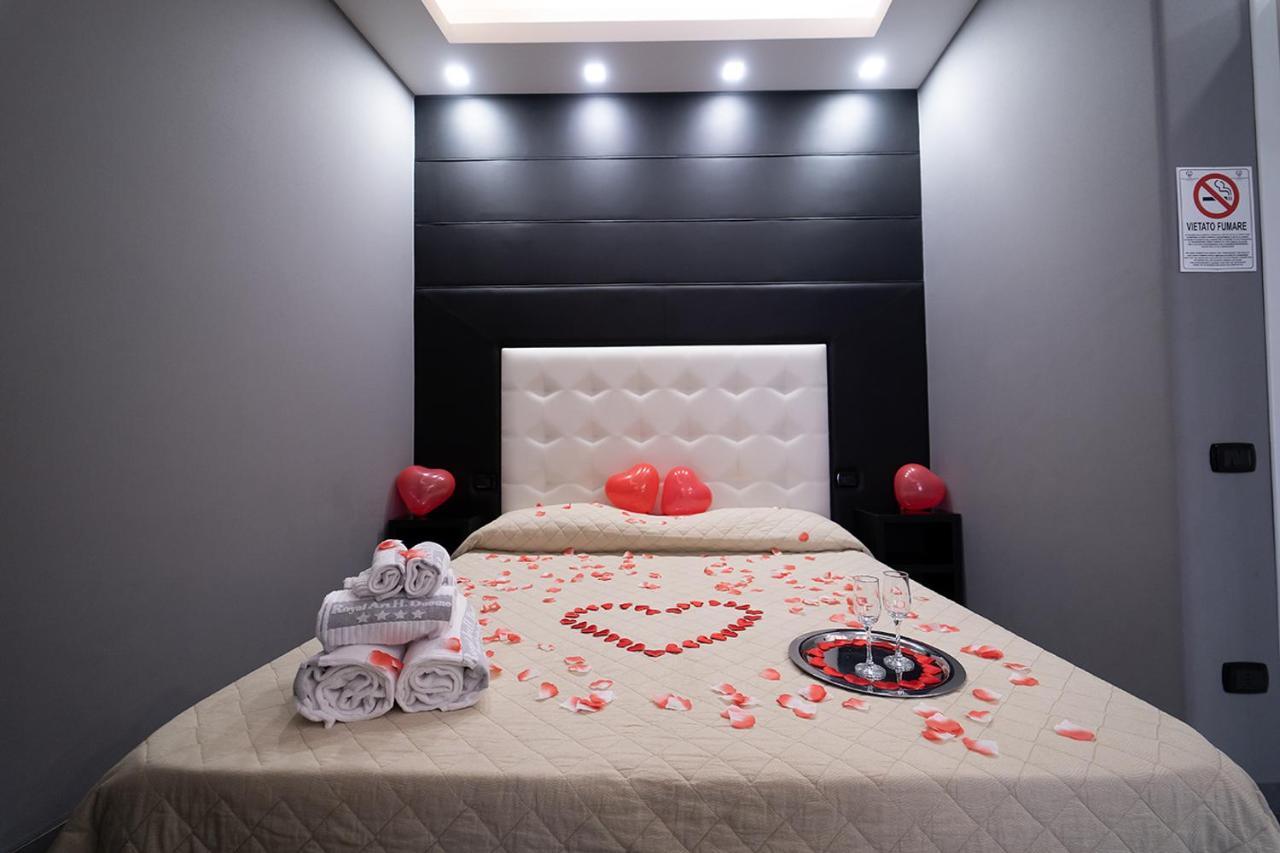 Hotel Royal House Napoli Centro, By Clapa Group Zewnętrze zdjęcie