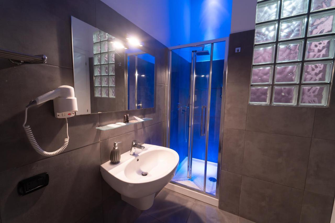 Hotel Royal House Napoli Centro, By Clapa Group Zewnętrze zdjęcie