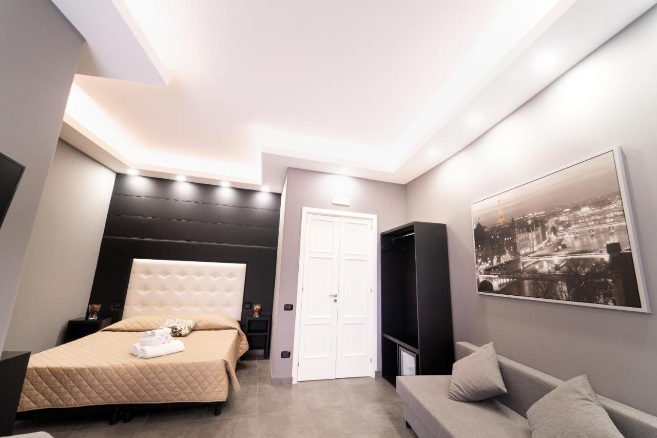 Hotel Royal House Napoli Centro, By Clapa Group Zewnętrze zdjęcie